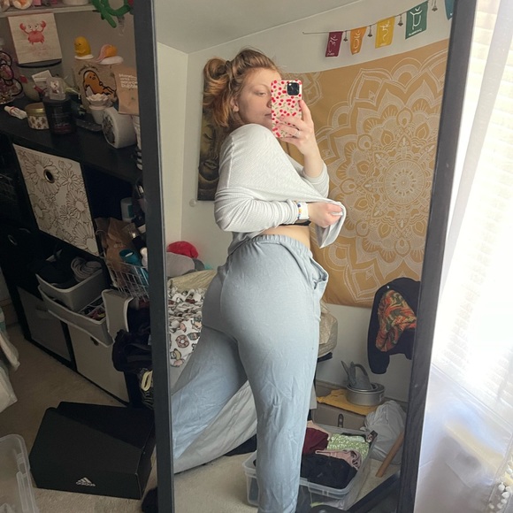 american eagle sweatpants - Picture 3 of 3